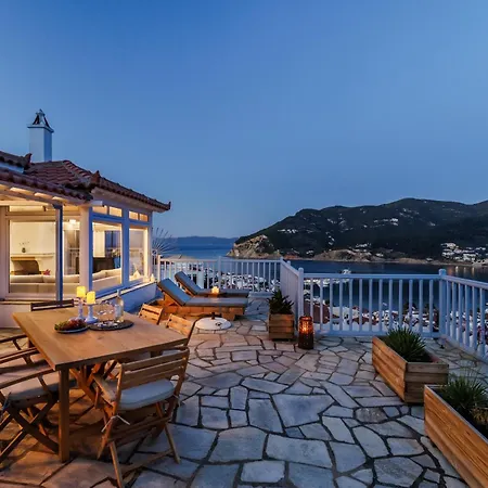 Aurora Apartment - Skopelos 아파트