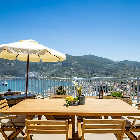 Aurora Apartment - Skopelos アパート スコペロス