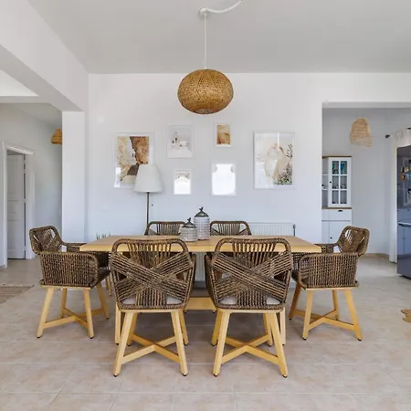 Aurora Apartment - Skopelos * 스코펠로스 타운