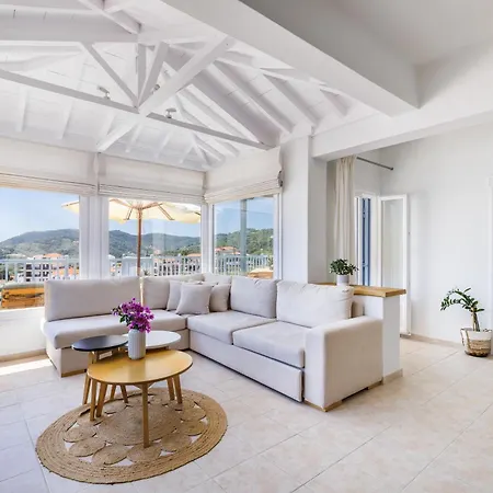 Aurora Apartment - Skopelos * スコペロス
