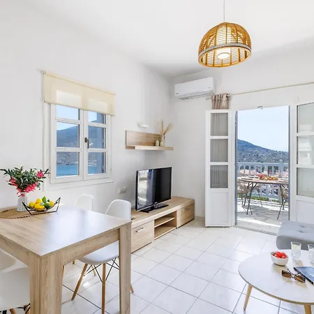 Aurora Apartment - Skopelos スコペロス